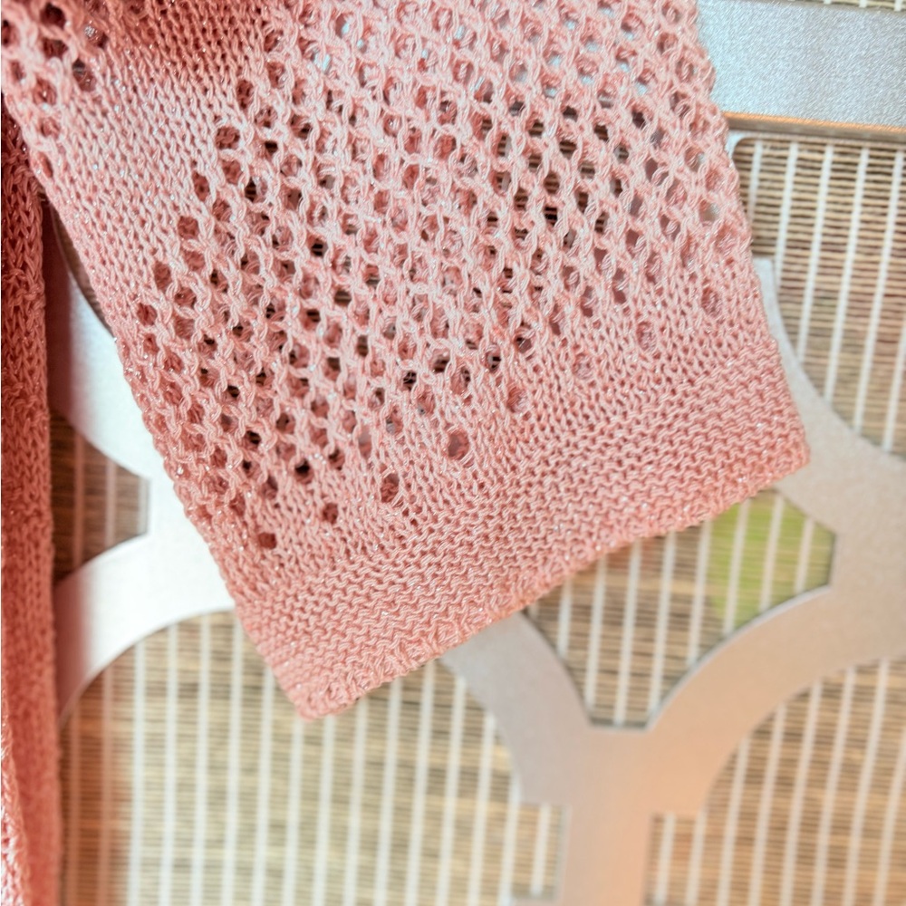 Elegant Pink Knit Blouse - Picture 3 of 5
